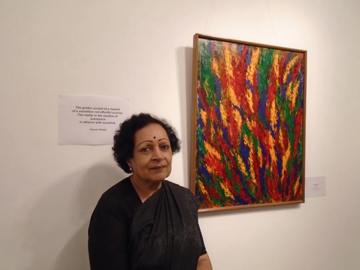 Kusum Shukla with the exhibition Signature Painting